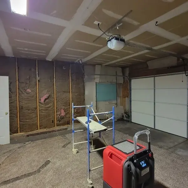 Sump failure flood dried in a Western Springs lower level in La Grange, IL